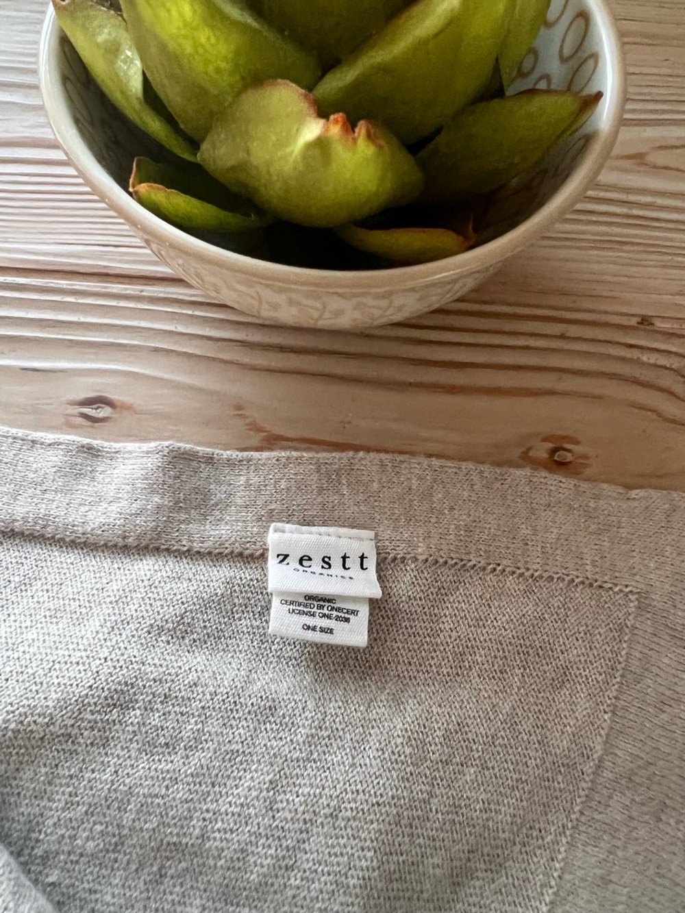 Zestt Organics Travel Wrap Scarf Beige Organic Cotton Lightweight Shawl - Picture 5 of 5